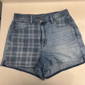 American Eagle Crossover Highest Waist Denim Mom Short